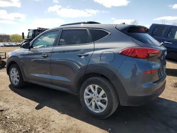 KM8J23A49MU285647 2021 HYUNDAI TUCSON - Image 2
