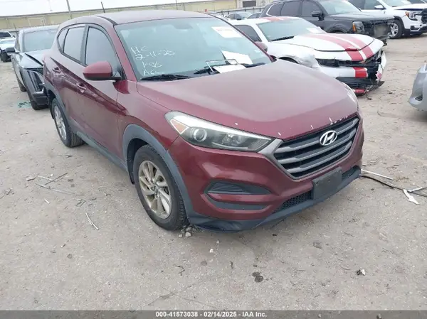 KM8J23A4XGU041915 2016 HYUNDAI TUCSON - Image 1