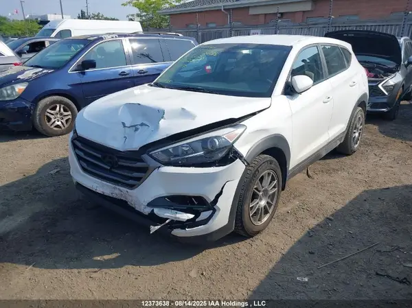 KM8J23A4XGU152223 2016 HYUNDAI TUCSON - Image 2