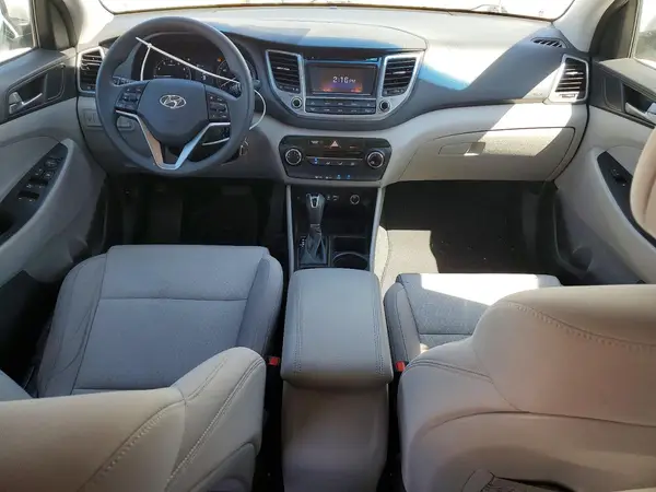 KM8J23A4XGU162802 2016 HYUNDAI TUCSON - Image 8