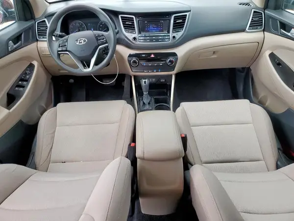 KM8J23A4XGU180989 2016 HYUNDAI TUCSON - Image 8
