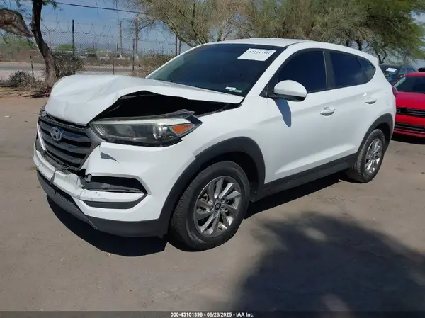 KM8J23A4XGU193953 2016 HYUNDAI TUCSON - Image 2