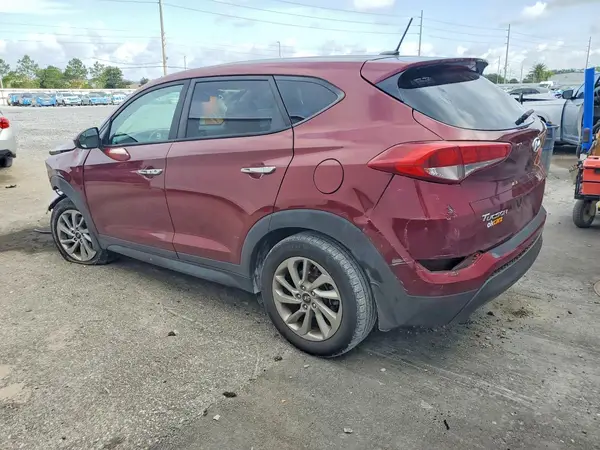 KM8J23A4XGU208127 2016 HYUNDAI TUCSON - Image 2