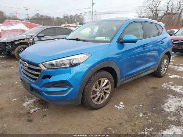 KM8J23A4XGU214736 2016 HYUNDAI TUCSON - Image 2
