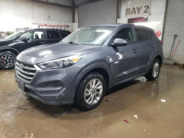 KM8J23A4XHU301196 2017 HYUNDAI TUCSON - Image 1