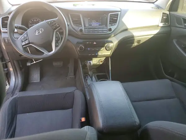KM8J23A4XHU341245 2017 HYUNDAI TUCSON - Image 8