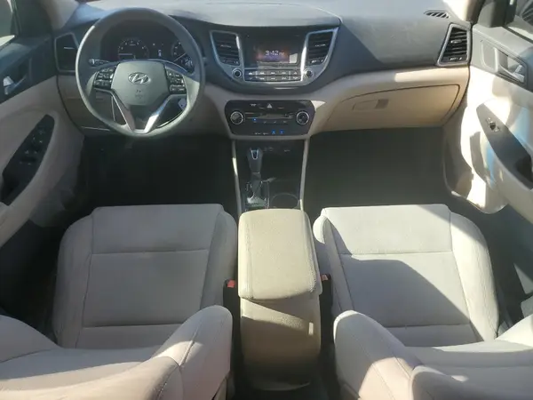 KM8J23A4XHU341892 2017 HYUNDAI TUCSON - Image 8