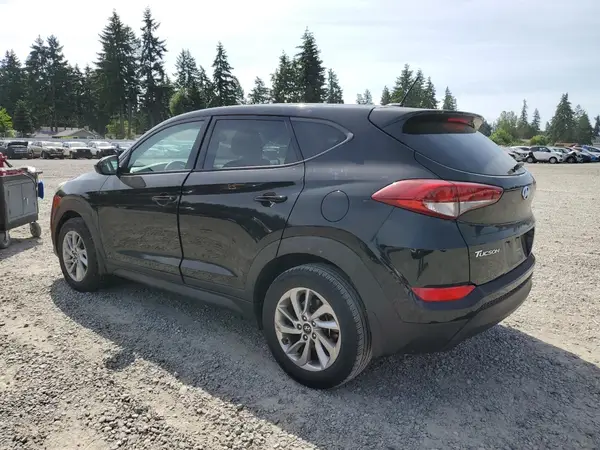 KM8J23A4XHU396438 2017 HYUNDAI TUCSON - Image 2