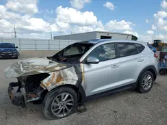 KM8J23A4XHU415621 2017 HYUNDAI TUCSON