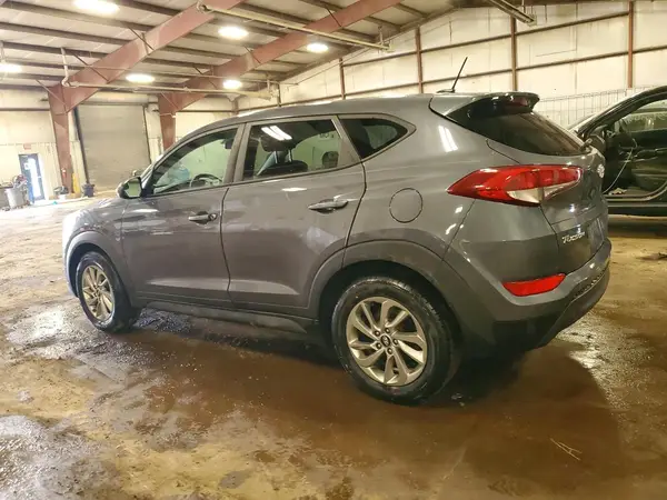 KM8J23A4XHU443595 2017 HYUNDAI TUCSON - Image 2