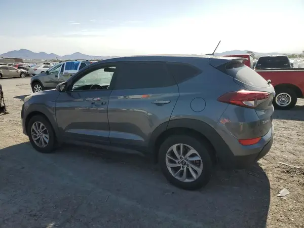 KM8J23A4XHU482851 2017 HYUNDAI TUCSON - Image 2