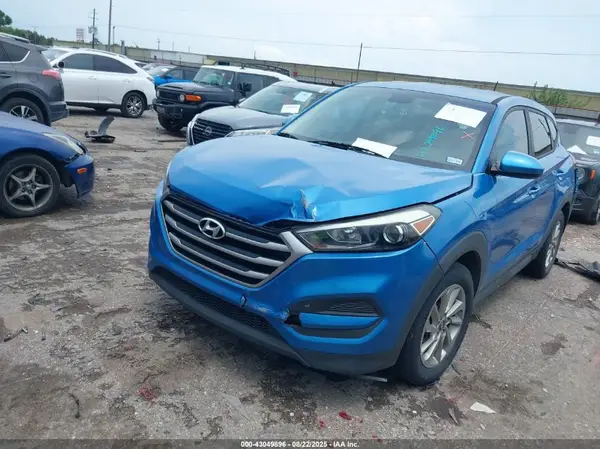 KM8J23A4XHU487791 2017 HYUNDAI TUCSON - Image 2