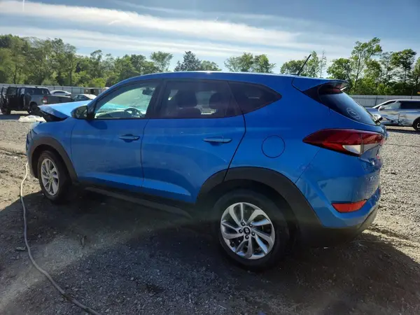 KM8J23A4XHU524919 2017 HYUNDAI TUCSON - Image 2