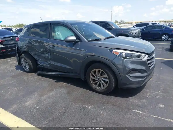 KM8J23A4XHU525519 2017 HYUNDAI TUCSON - Image 1