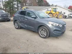 KM8J23A4XHU527450 2017 HYUNDAI TUCSON