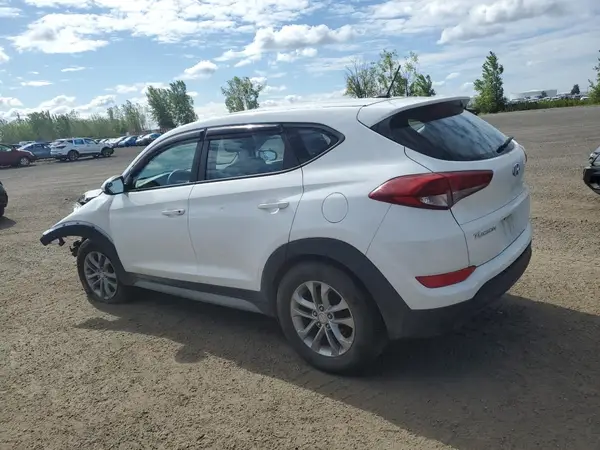KM8J23A4XHU559928 2017 HYUNDAI TUCSON - Image 2