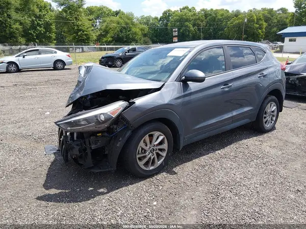 KM8J23A4XJU635542 2018 HYUNDAI TUCSON - Image 2