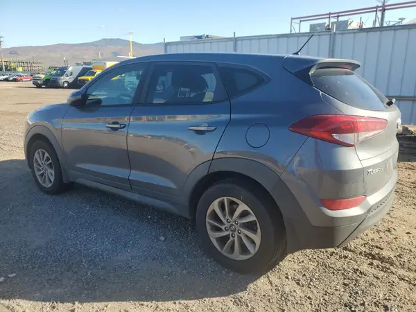 KM8J23A4XJU648002 2018 HYUNDAI TUCSON - Image 2