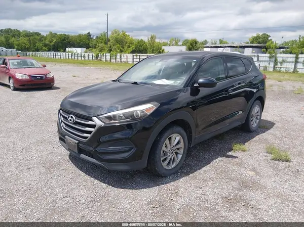 KM8J23A4XJU659923 2018 HYUNDAI TUCSON - Image 2