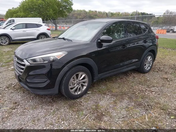 KM8J23A4XJU660165 2018 HYUNDAI TUCSON - Image 2