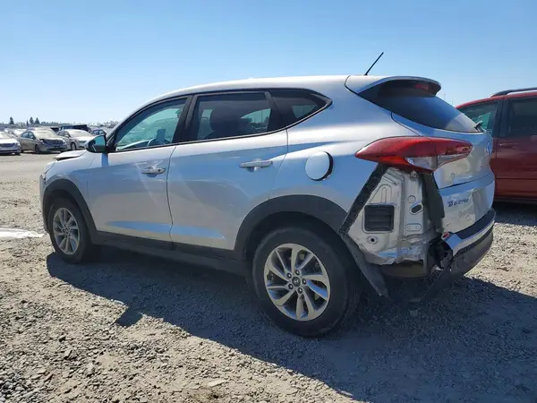 KM8J23A4XJU682313 2018 HYUNDAI TUCSON - Image 2