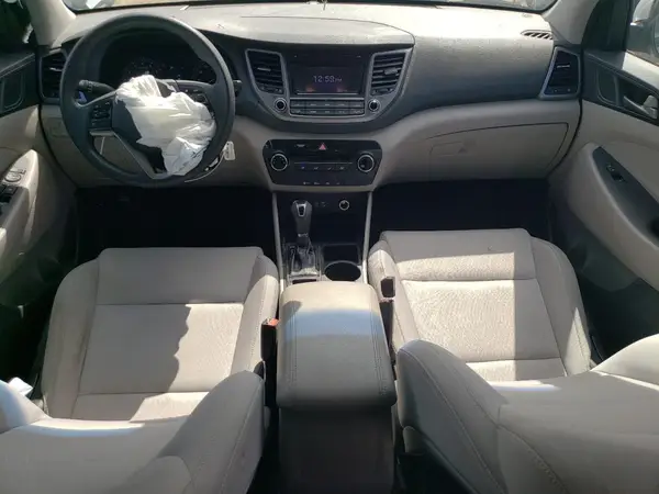 KM8J23A4XJU690931 2018 HYUNDAI TUCSON - Image 8
