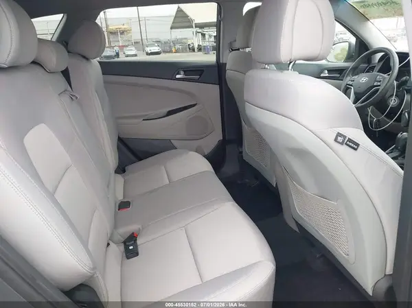 KM8J23A4XJU700292 2018 HYUNDAI TUCSON - Image 8