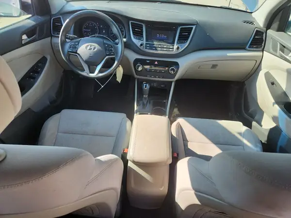 KM8J23A4XJU764350 2018 HYUNDAI TUCSON - Image 8