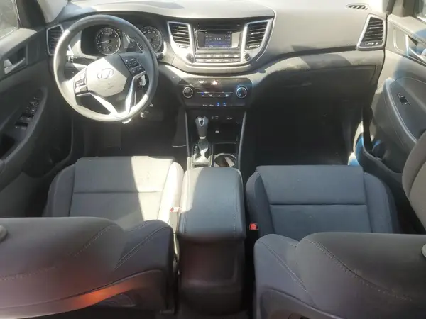 KM8J23A4XJU783335 2018 HYUNDAI TUCSON - Image 8