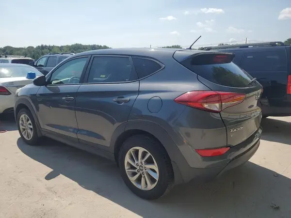 KM8J23A4XJU800733 2018 HYUNDAI TUCSON - Image 2