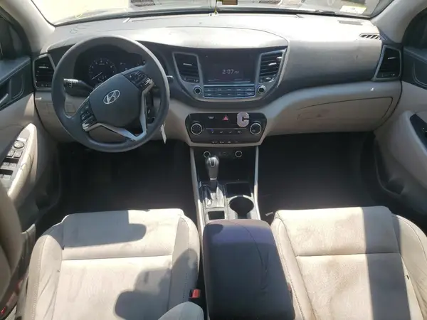 KM8J23A4XJU800733 2018 HYUNDAI TUCSON - Image 8
