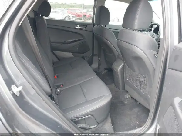 KM8J23A4XKU023276 2019 HYUNDAI TUCSON - Image 8