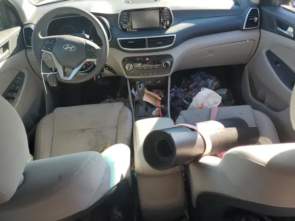 KM8J23A4XKU032575 2019 HYUNDAI TUCSON - Image 8