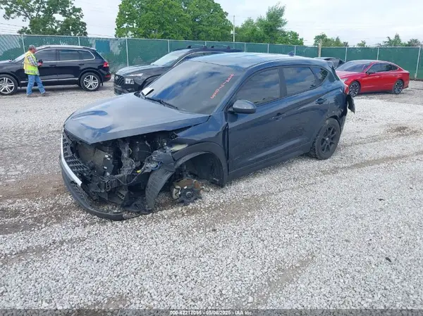 KM8J23A4XKU065561 2019 HYUNDAI TUCSON - Image 2