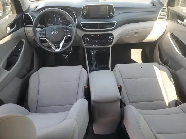 KM8J23A4XKU885932 2019 HYUNDAI TUCSON - Image 8