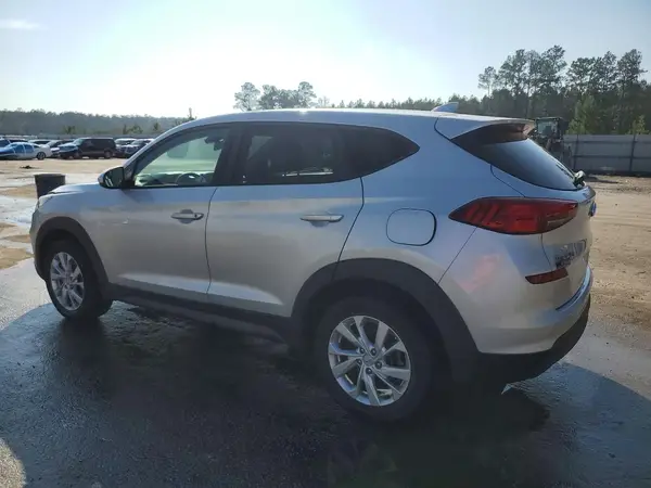 KM8J23A4XKU912868 2019 HYUNDAI TUCSON - Image 2