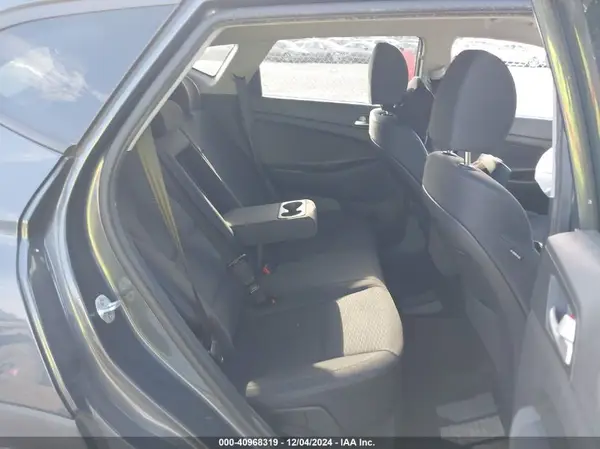 KM8J23A4XKU932814 2019 HYUNDAI TUCSON - Image 8