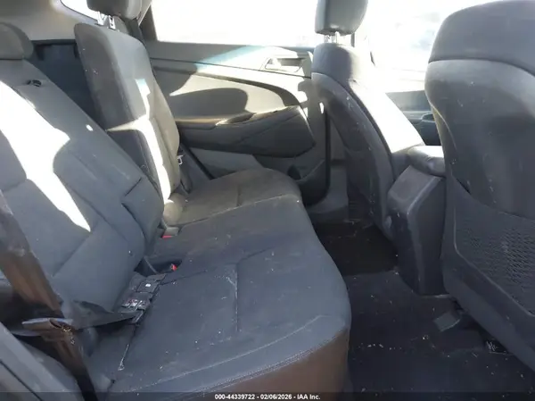 KM8J23A4XKU939939 2019 HYUNDAI TUCSON - Image 8
