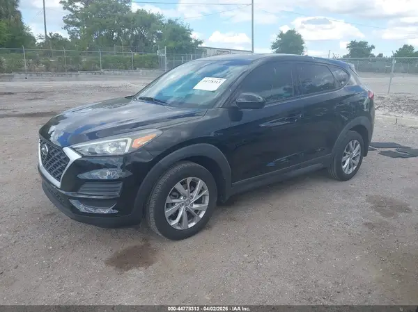 KM8J23A4XKU967658 2019 HYUNDAI TUCSON - Image 2