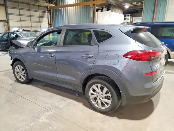KM8J23A4XKU975615 2019 HYUNDAI TUCSON - Image 2