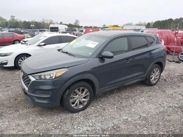 KM8J23A4XKU985562 2019 HYUNDAI TUCSON - Image 2