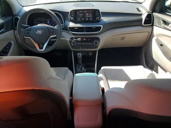 KM8J23A4XLU110001 2020 HYUNDAI TUCSON - Image 8