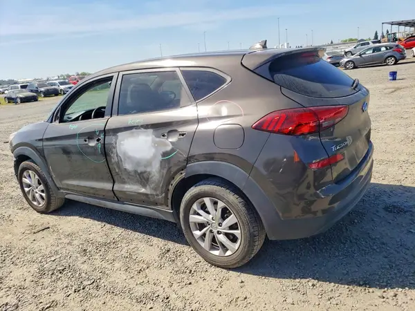 KM8J23A4XLU116963 2020 HYUNDAI TUCSON - Image 2