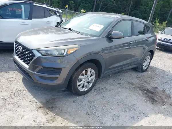 KM8J23A4XLU145637 2020 HYUNDAI TUCSON - Image 2