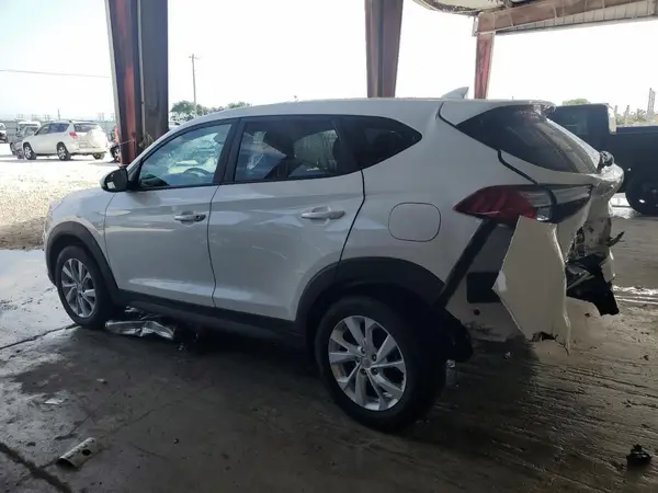KM8J23A4XLU155388 2020 HYUNDAI TUCSON - Image 2