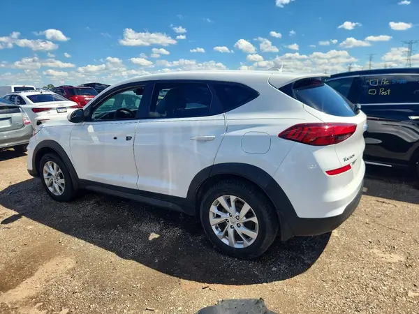 KM8J23A4XLU174085 2020 HYUNDAI TUCSON - Image 2