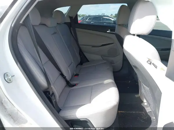 KM8J23A4XLU240506 2020 HYUNDAI TUCSON - Image 8