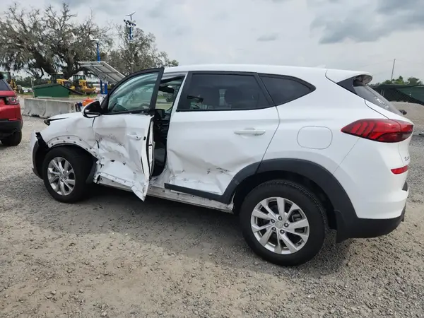 KM8J23A4XLU242983 2020 HYUNDAI TUCSON - Image 2