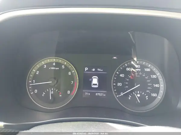 KM8J23A4XMU300589 2021 HYUNDAI TUCSON - Image 2