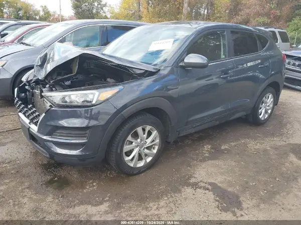 KM8J23A4XMU301953 2021 HYUNDAI TUCSON - Image 2
